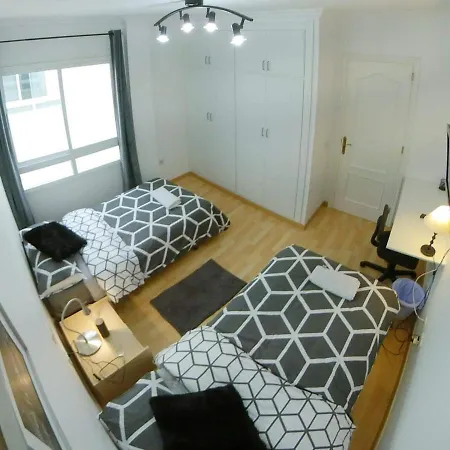 Comfortable And Spacious, At 5m Puertocruz * Лос-Реалехос