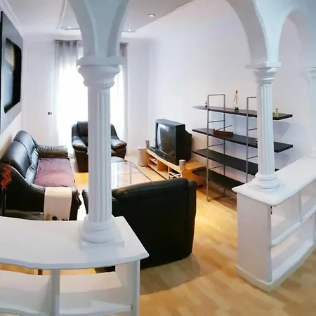 Апартаменты Comfortable And Spacious, At 5m Puertocruz Лос-Реалехос