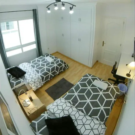Comfortable And Spacious, At 5m Puertocruz * Лос-Реалехос