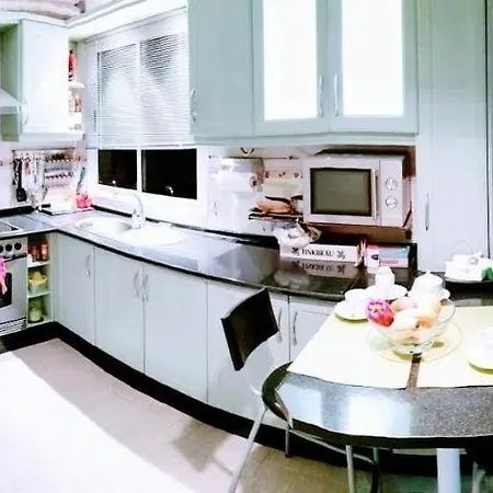 Comfortable And Spacious, At 5m Puertocruz Лос-Реалехос